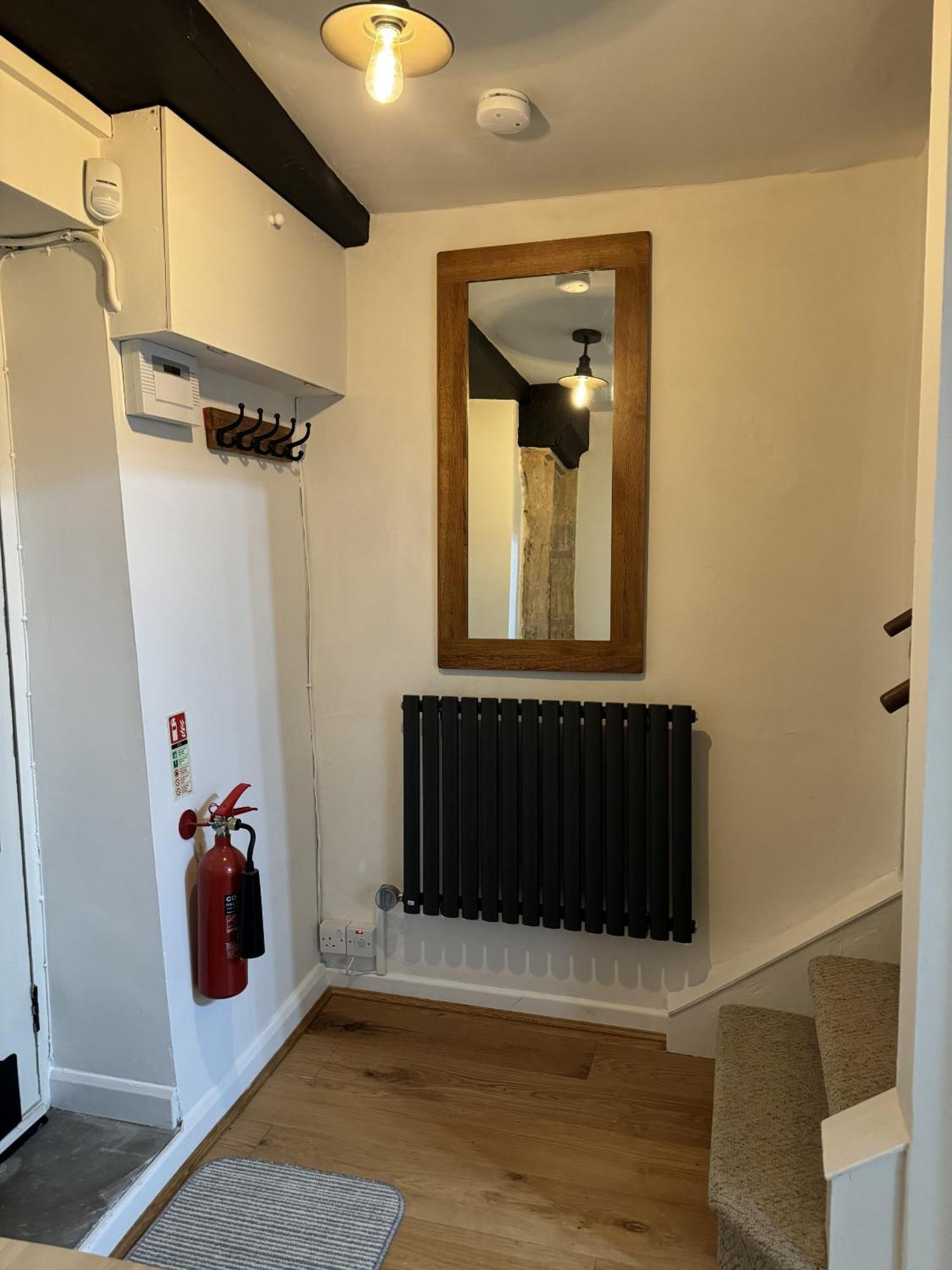 Little Priory Cottage Берфорд Экстерьер фото